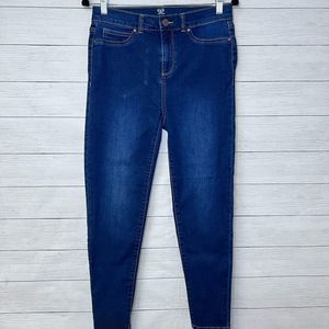 Rafaella High Rise Fly Front Dark Wash Skinny Jeans Size 6 💗